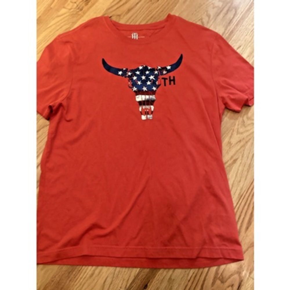 Tommy Hilfiger Mens T-Shirt Red Classic‎ Fit Bull Skull American Flag Graphic